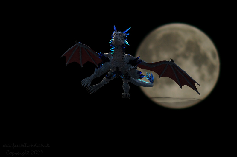 dragon3-crystal-moon-001.jpg